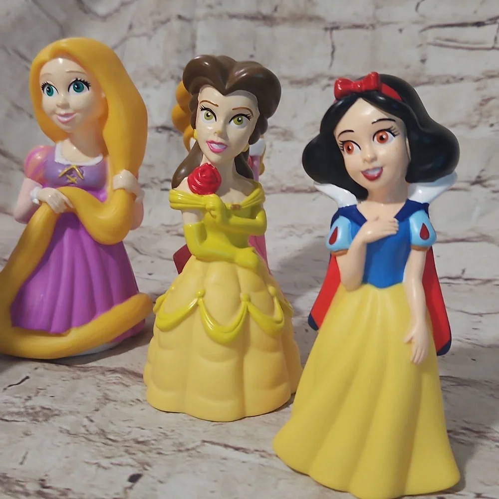 Disney‎ Princess plastic figurines
